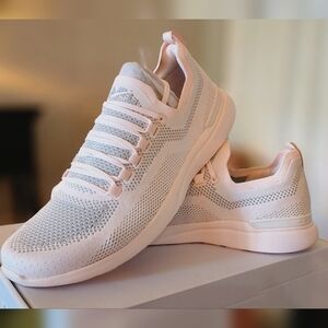 APL Techloom Breeze Creme/Plaster Athletic Shoes Men's 11.5